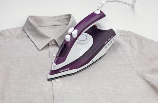 Kenwood Steam Iron Teflon - STP40.000WP - Image 3